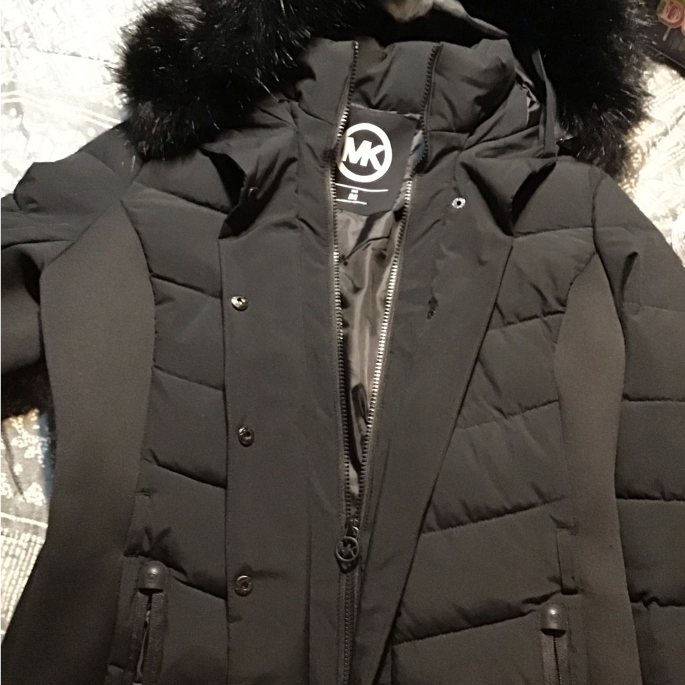 Michael Kors Black Puffer Jacket with Faux Fur Trim - Picture 6 of 6